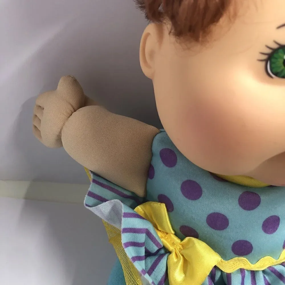 2011 Cabbage Patch Kid Tea Party Toddler Red Hair Green Eyes Polka Dot Dress